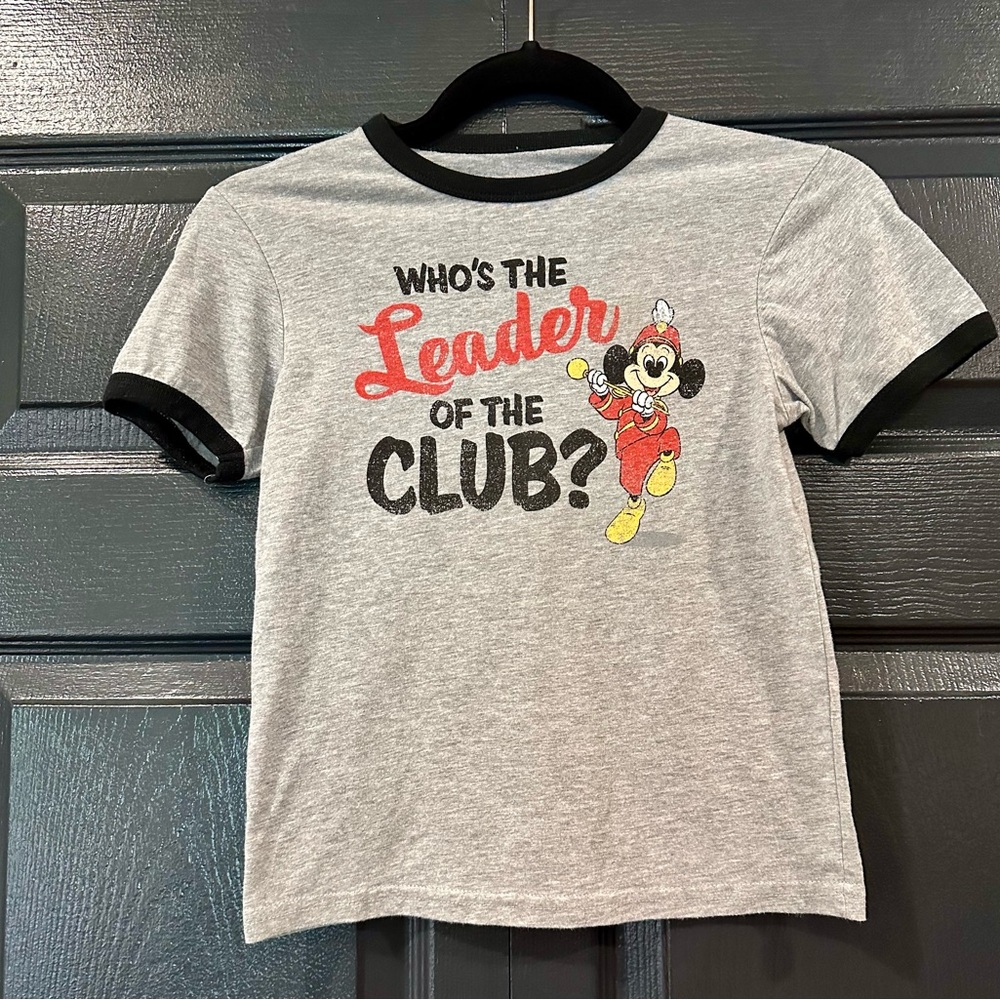 Disney Mickey Mouse Who’s the Leader of the Club t- Shirt Youth Small